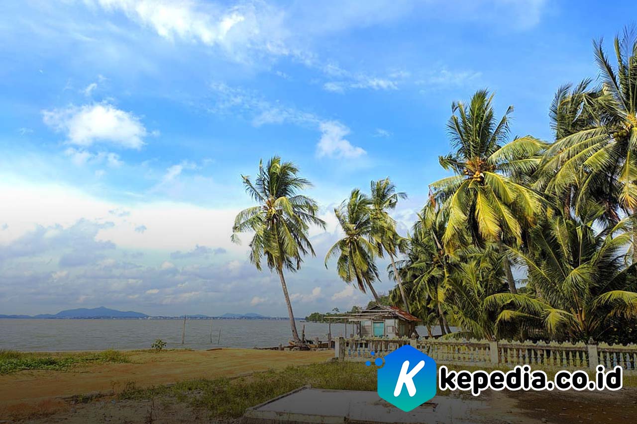 Pantai Tanjung Melolo: Permata Tersembunyi di Pesisir Kabupaten Karimun