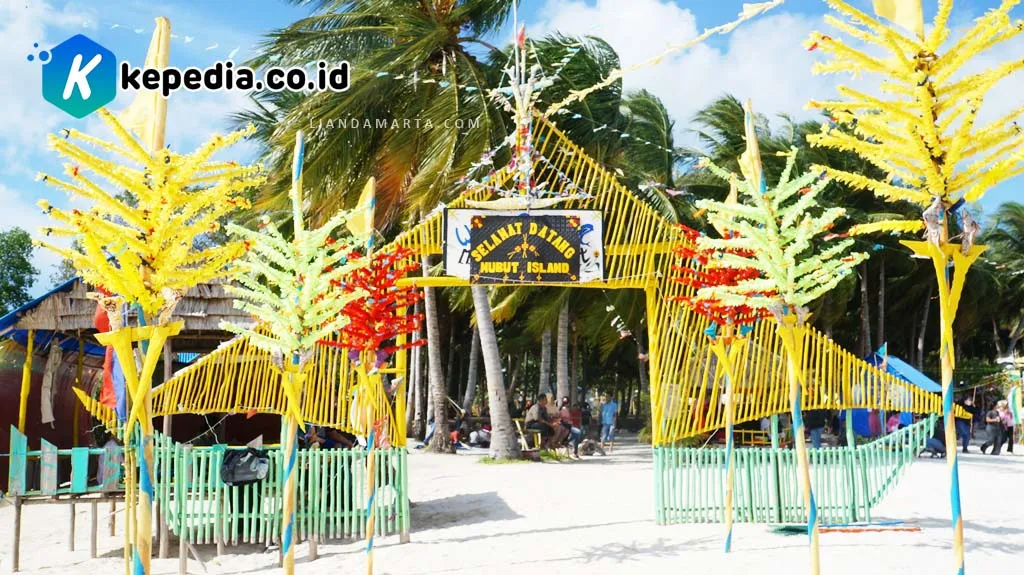 Pulau Mubut Darat: Keindahan Pasir Putih yang Memikat Hati di Batam
